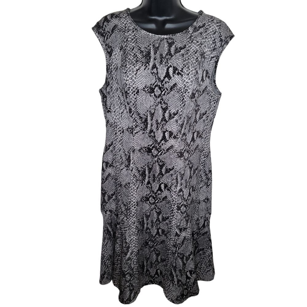 Ann Taylor snake python print sleevless shift dress size 10